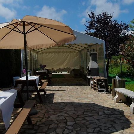 Casa Madrazo Con Piscina Y Parrillas Praves Luaran gambar