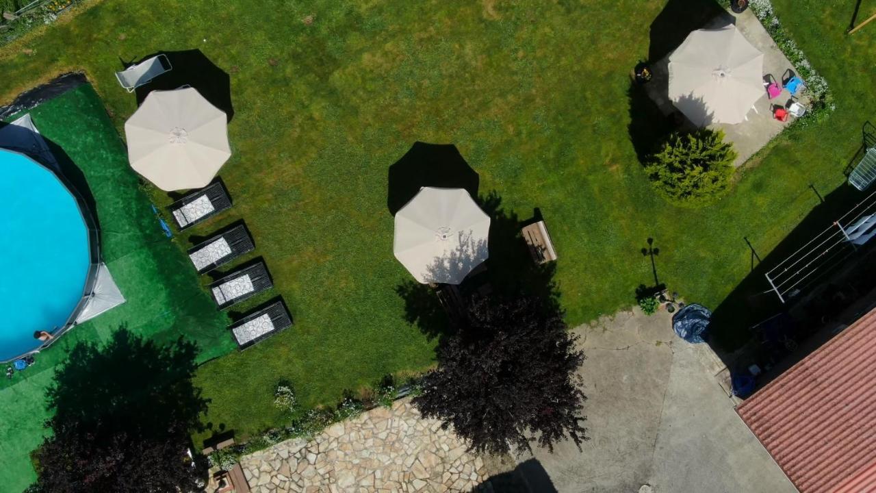Casa Madrazo Con Piscina Y Parrillas Praves Luaran gambar