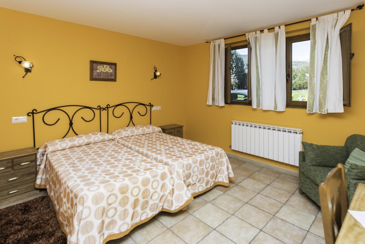 Casa Madrazo Con Piscina Y Parrillas Praves Luaran gambar