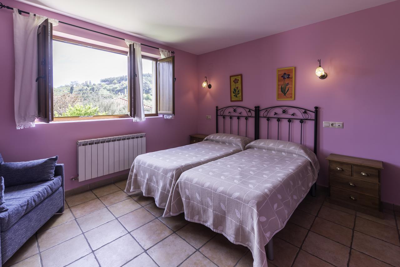 Casa Madrazo Con Piscina Y Parrillas Praves Luaran gambar
